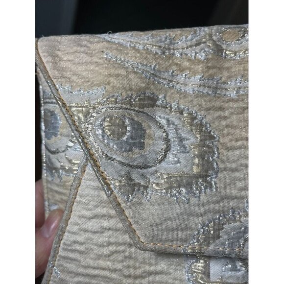 Trina Turk Purse Women 11" Metallic Floral Envelope Luxury Glam Preppy Bridal - Picture 6 of 16